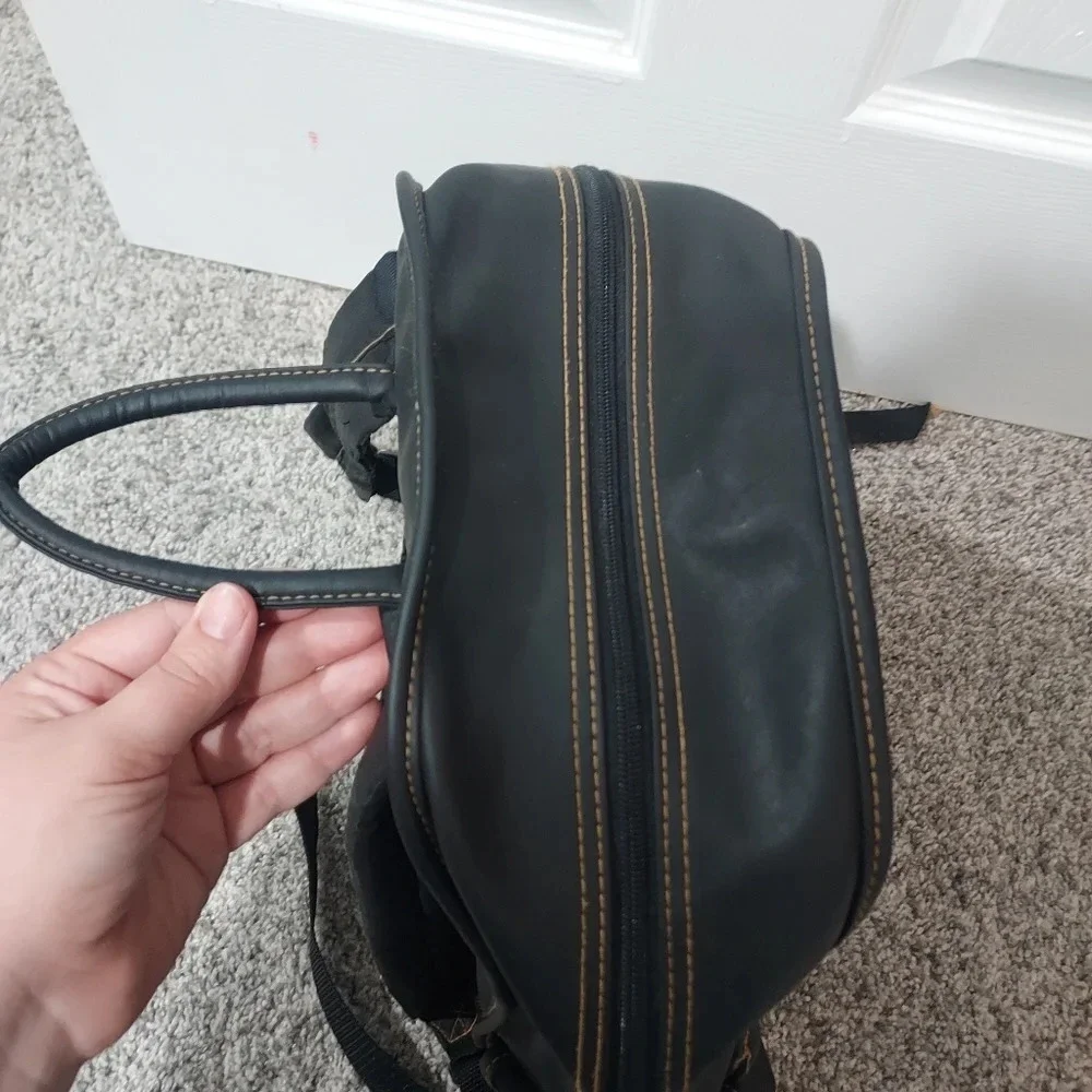 Vintage Disney Fun & Friendly Pooh Gear Black Winnie the Pooh Bookbag